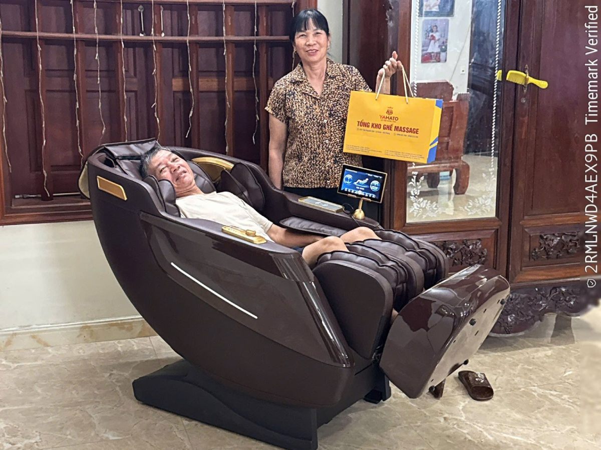 Ghế Massage YAHATO – Món Quà Ý Nghĩa Chăm Sóc Sức Khỏe Cho Bố Mẹ