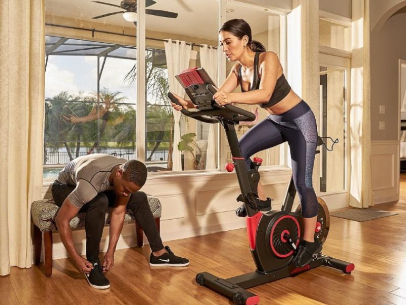   
          Việc đạp xe tại chỗ trong nhà có tốt hay không?