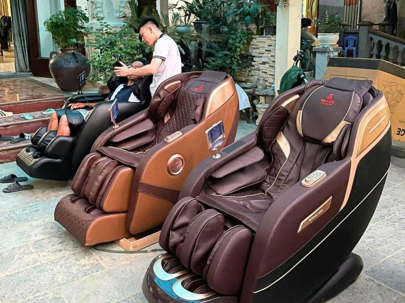   
          5 Sai Lầm Khi Mua Ghế Massage Khiến Bạn Tiền Mất Tật Mang